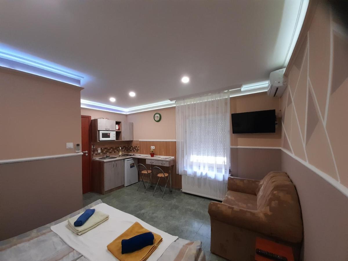 Andrea Apartman Hajdúszoboszló Extérieur photo